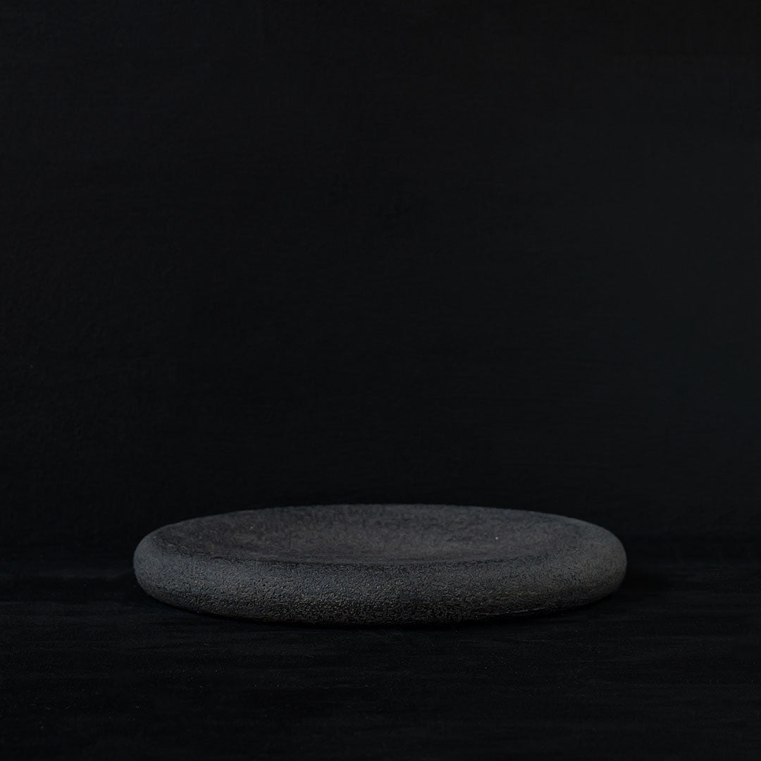 ●25-KF Sabi-urushi Reversible Plate 21cm Black