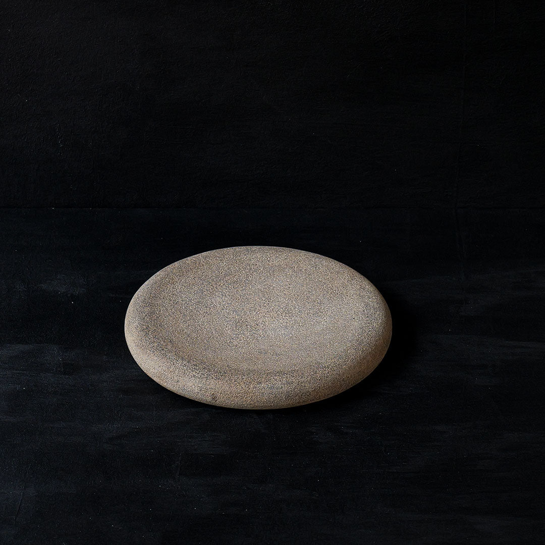 ●25-KF Sabi-urushi Reversible Plate 18cm White
