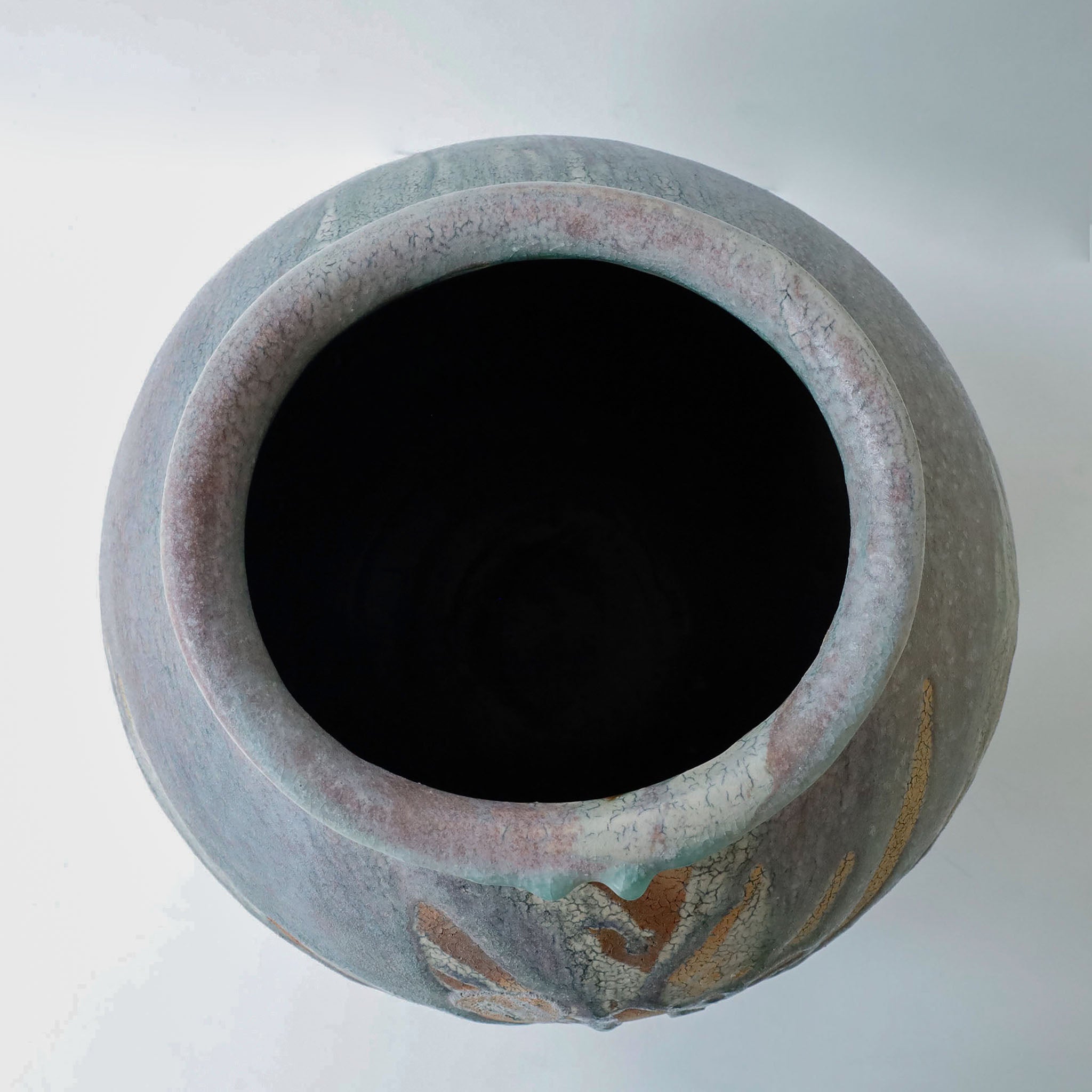 ●26-NT-70 Ash-Glazed Kohiki Carbonization Large Jar