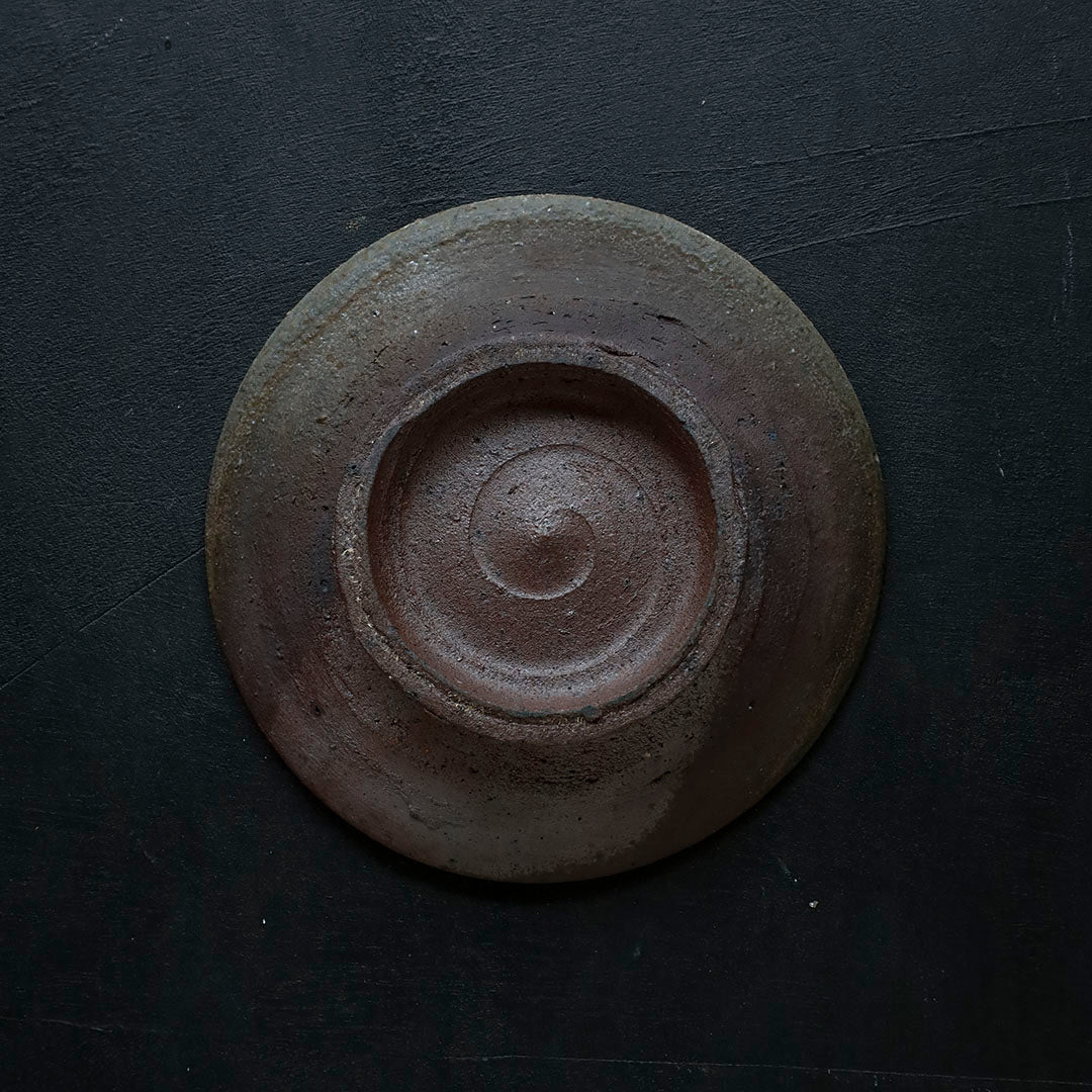 Manabu Kachi Plate