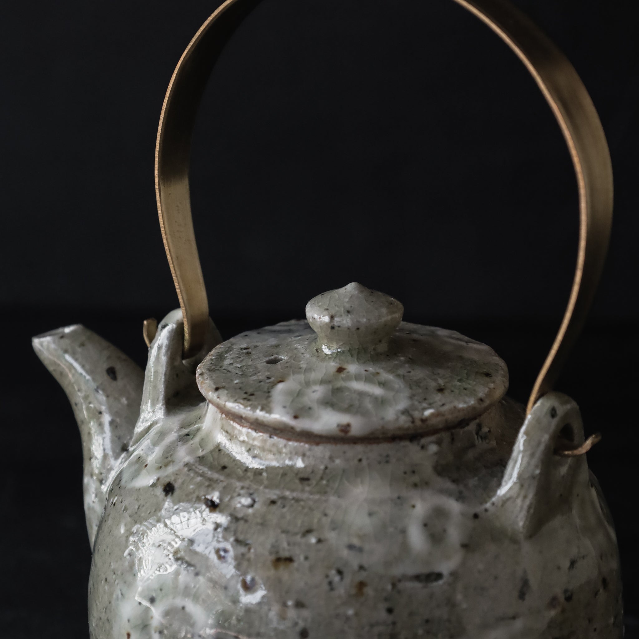 26-OM-40 Ten-uchi Chuka (Pitcher / Teapot) Three-Legged
