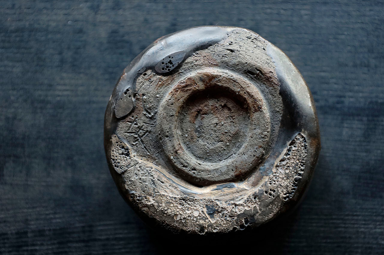 Shiro Shimizu / Yasakado Fuki-urushi Chawan (Tea Bowl made of Yasaka Clay with Wiped Lacquer Finish)