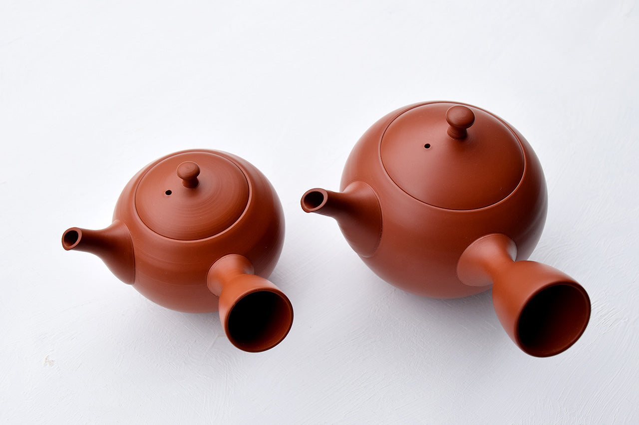 ◆Hokuryu Round Teapot "Shudei (red)" (Gift Set of 2)
