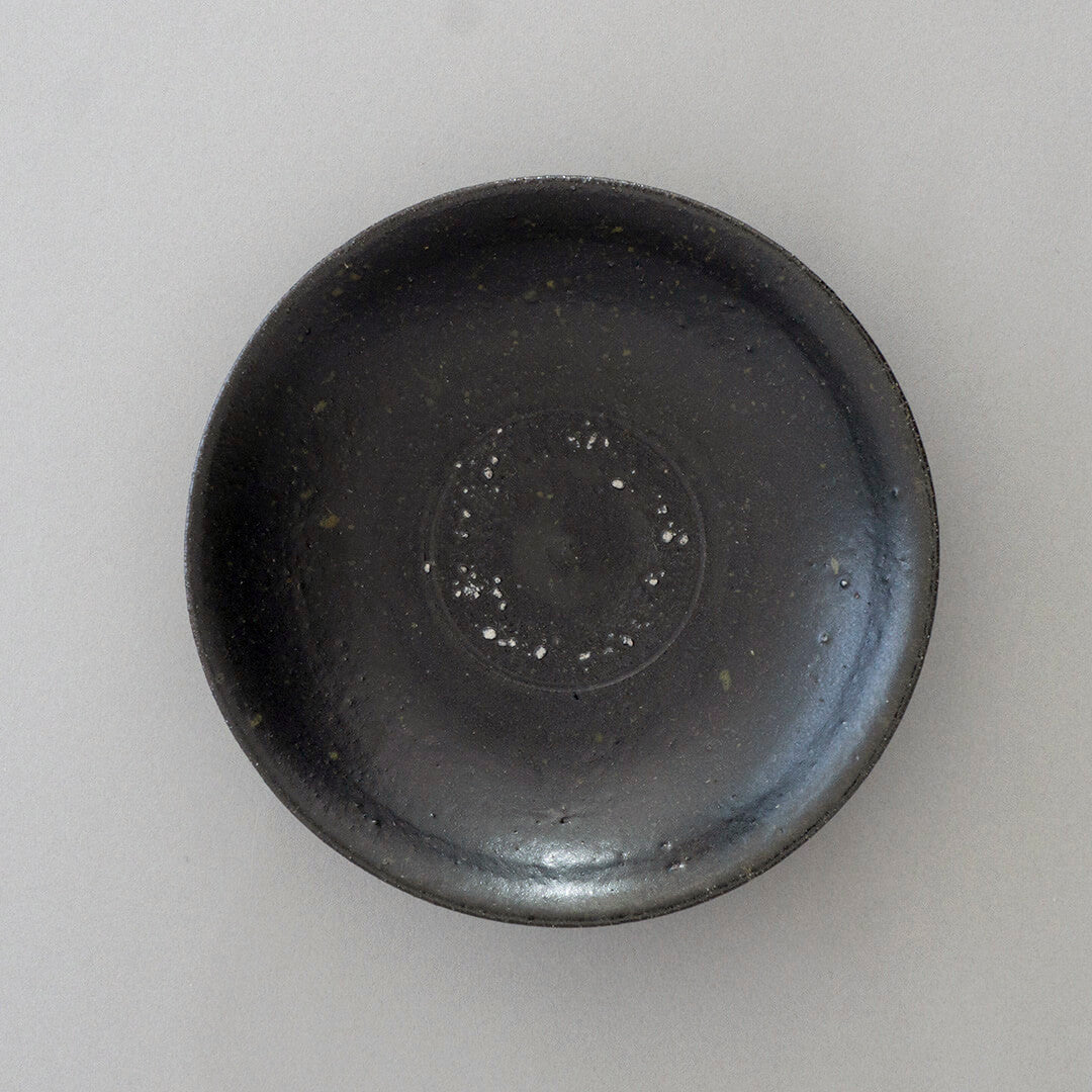 ●21-Y23 Dish Black Glaze