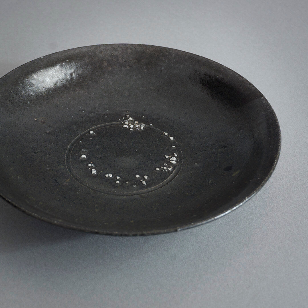 ●21-Y23 Dish Black Glaze
