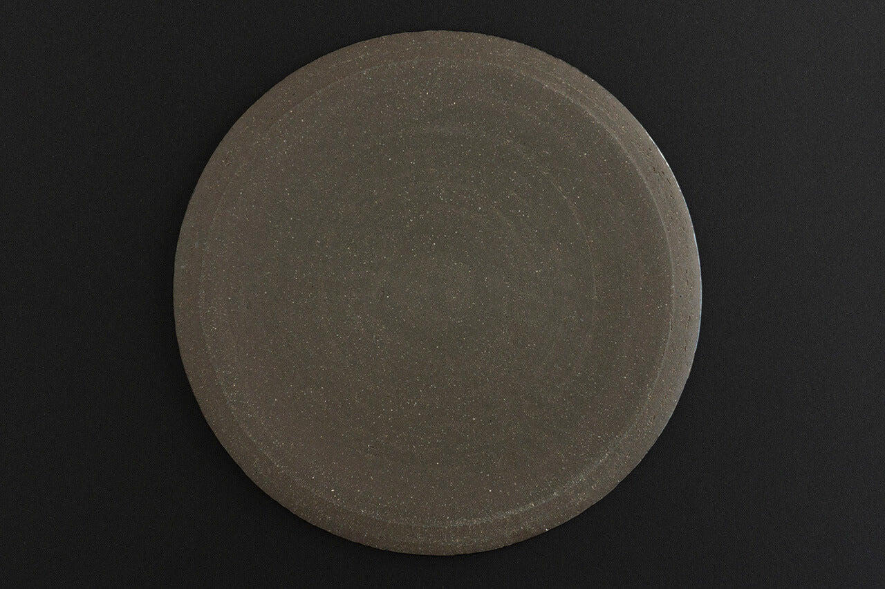 Naoto Yano / Black Glaze Plate 26cm