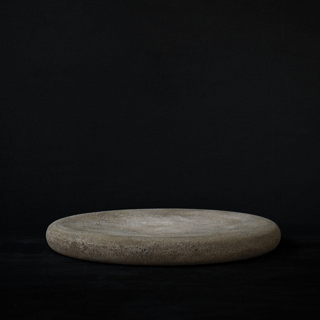 ●25-KF Sabi-urushi Reversible Plate 24cm White