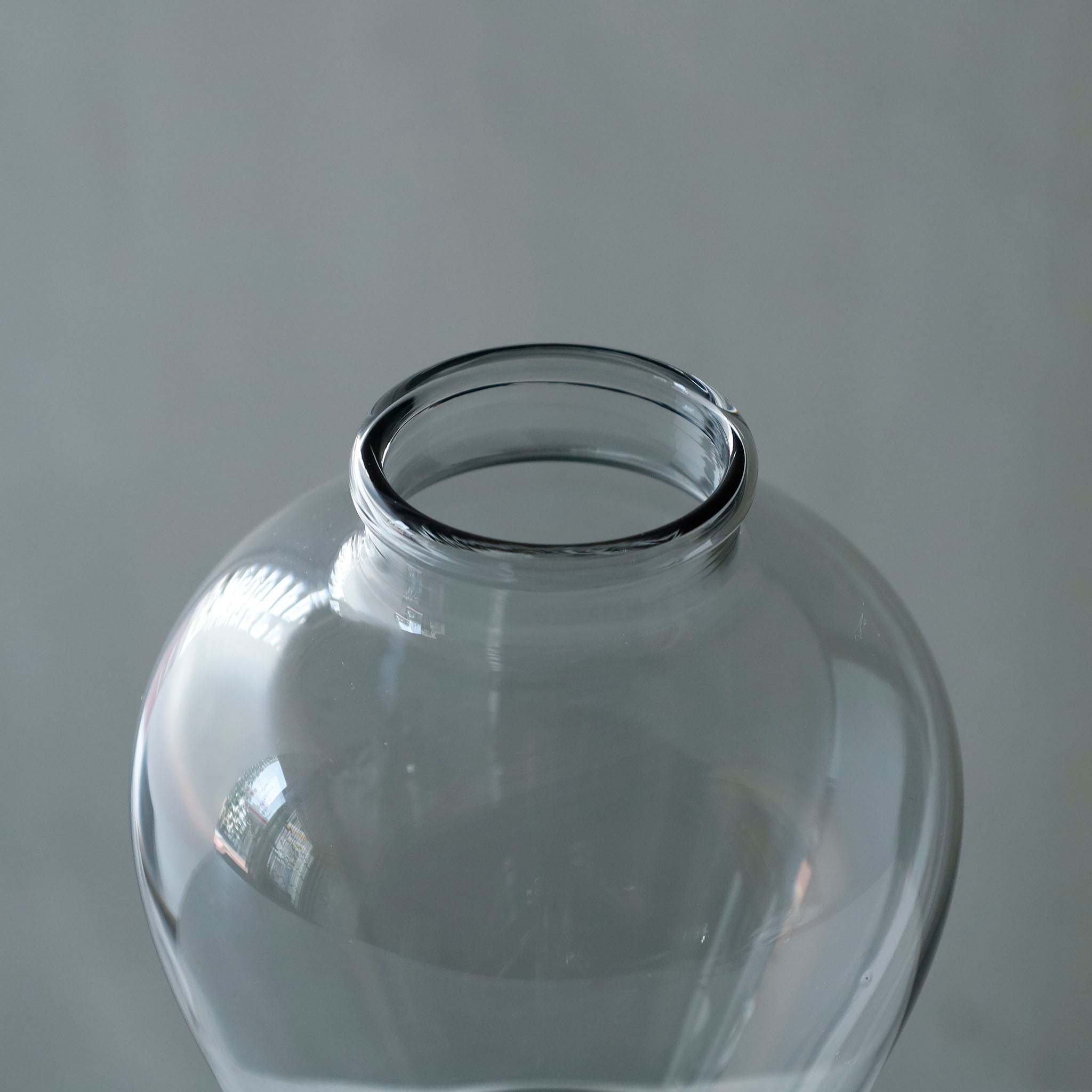 ●26-TE-118 Futamono (Lidded Jar) GRAY