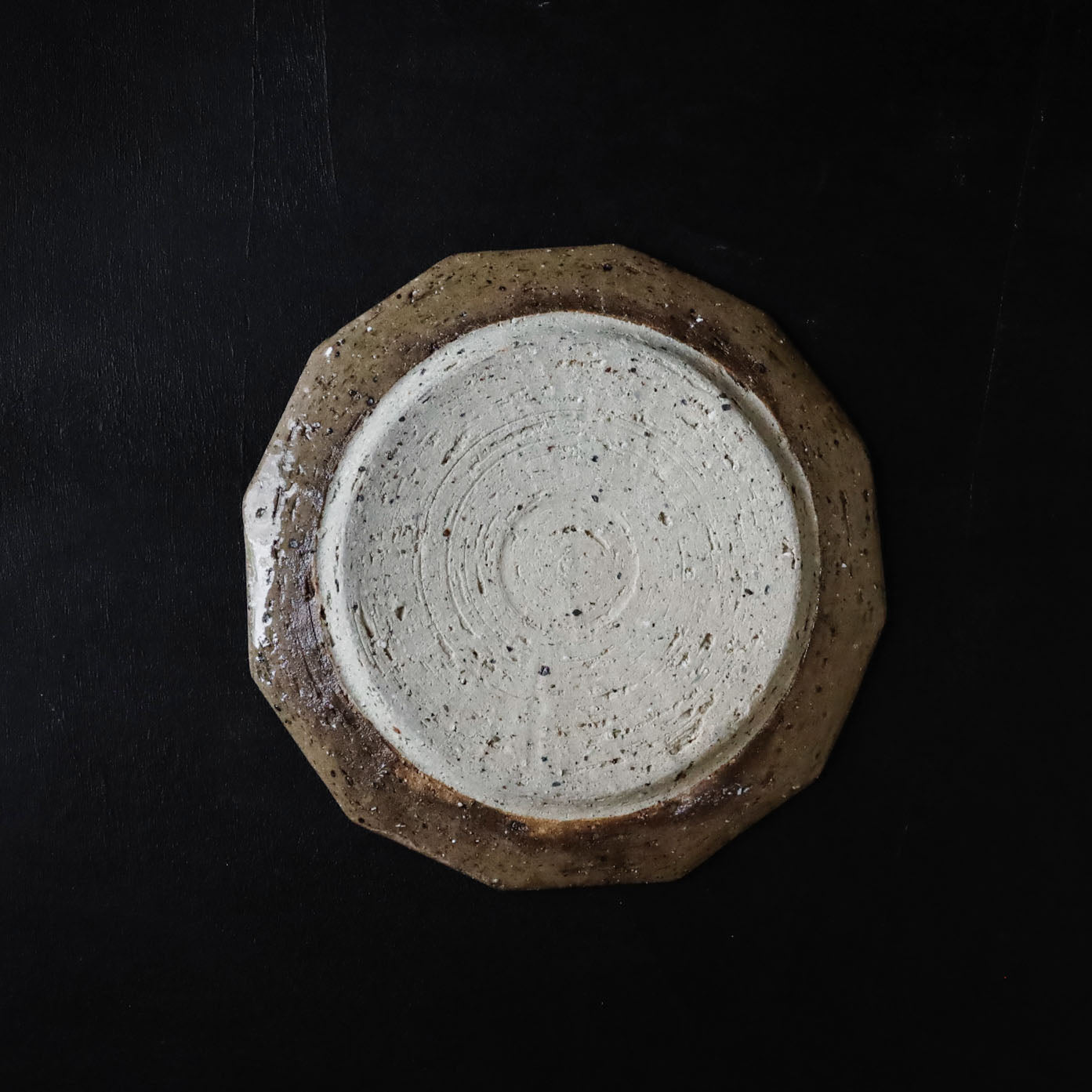 26-OM-4 Polygonal Plate M – Two-Tone