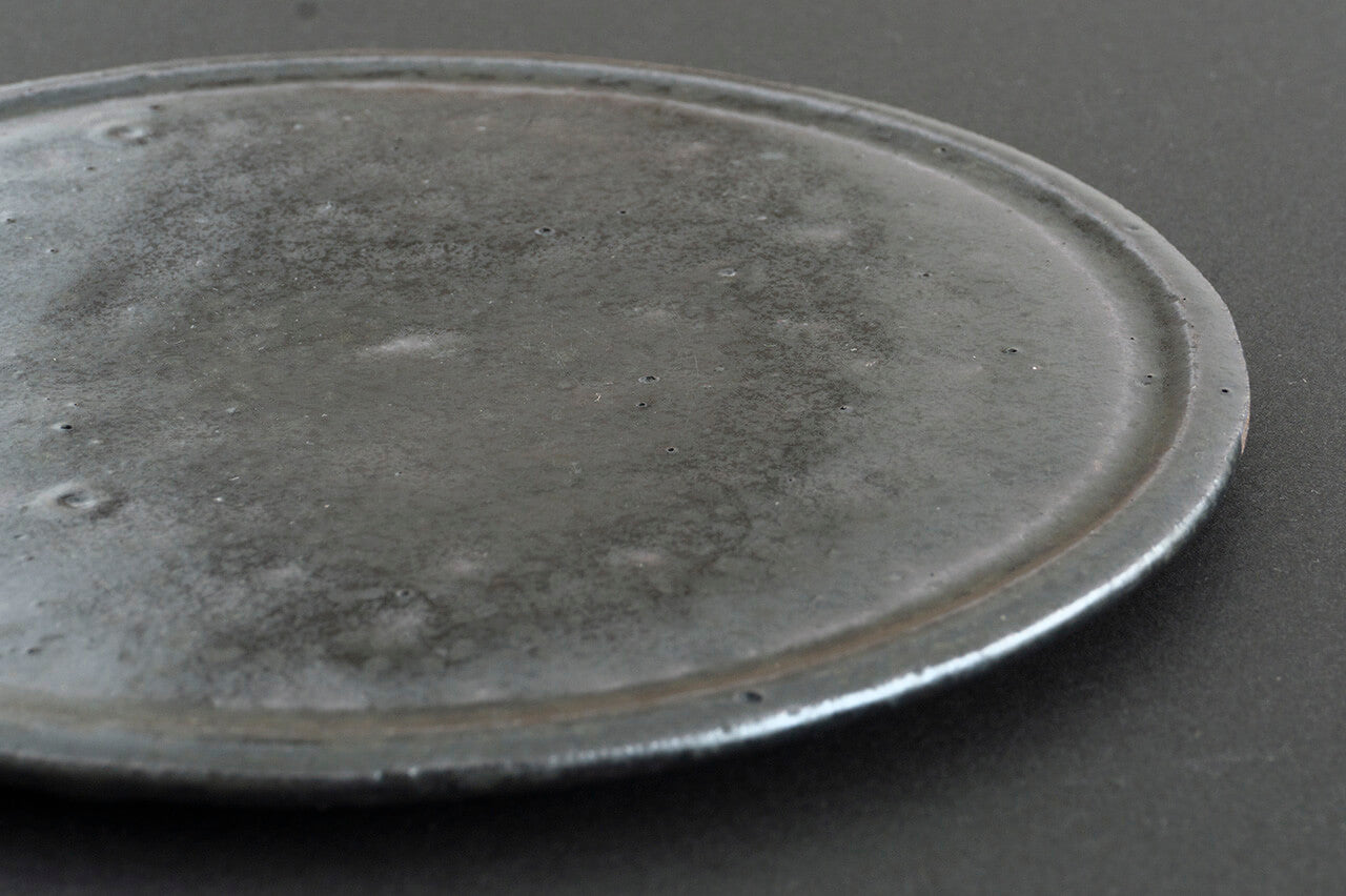 Naoto Yano / Black Glaze Plate 26cm