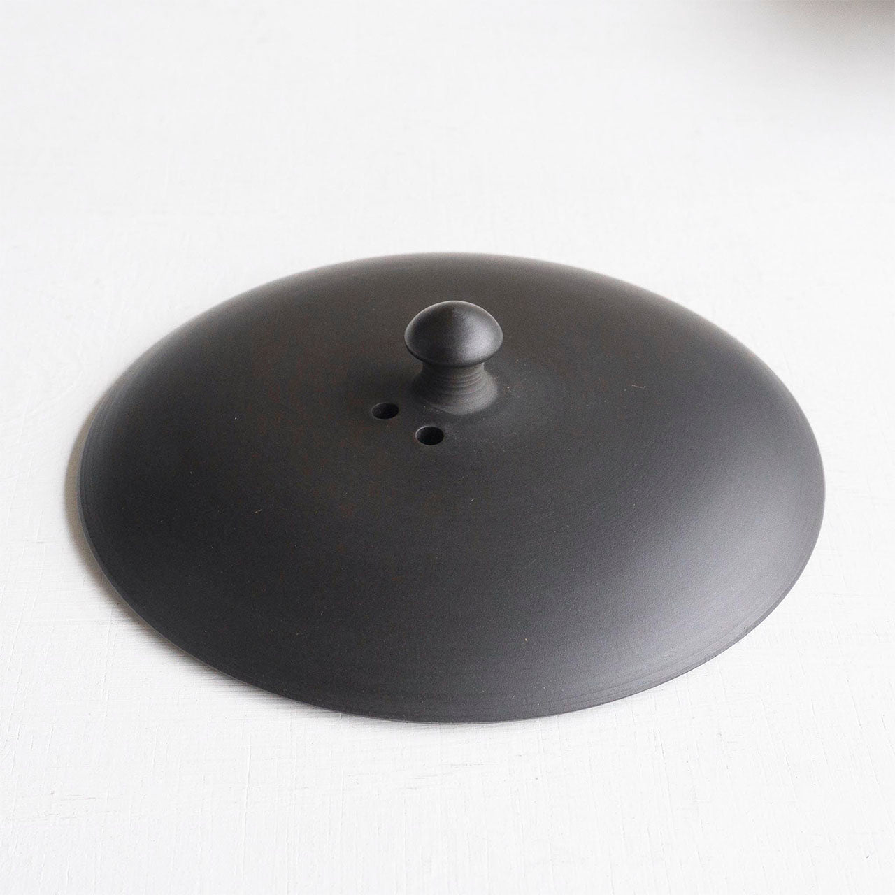 Yokei Kiln Syudei-Tanka Flat Teapot (Large)